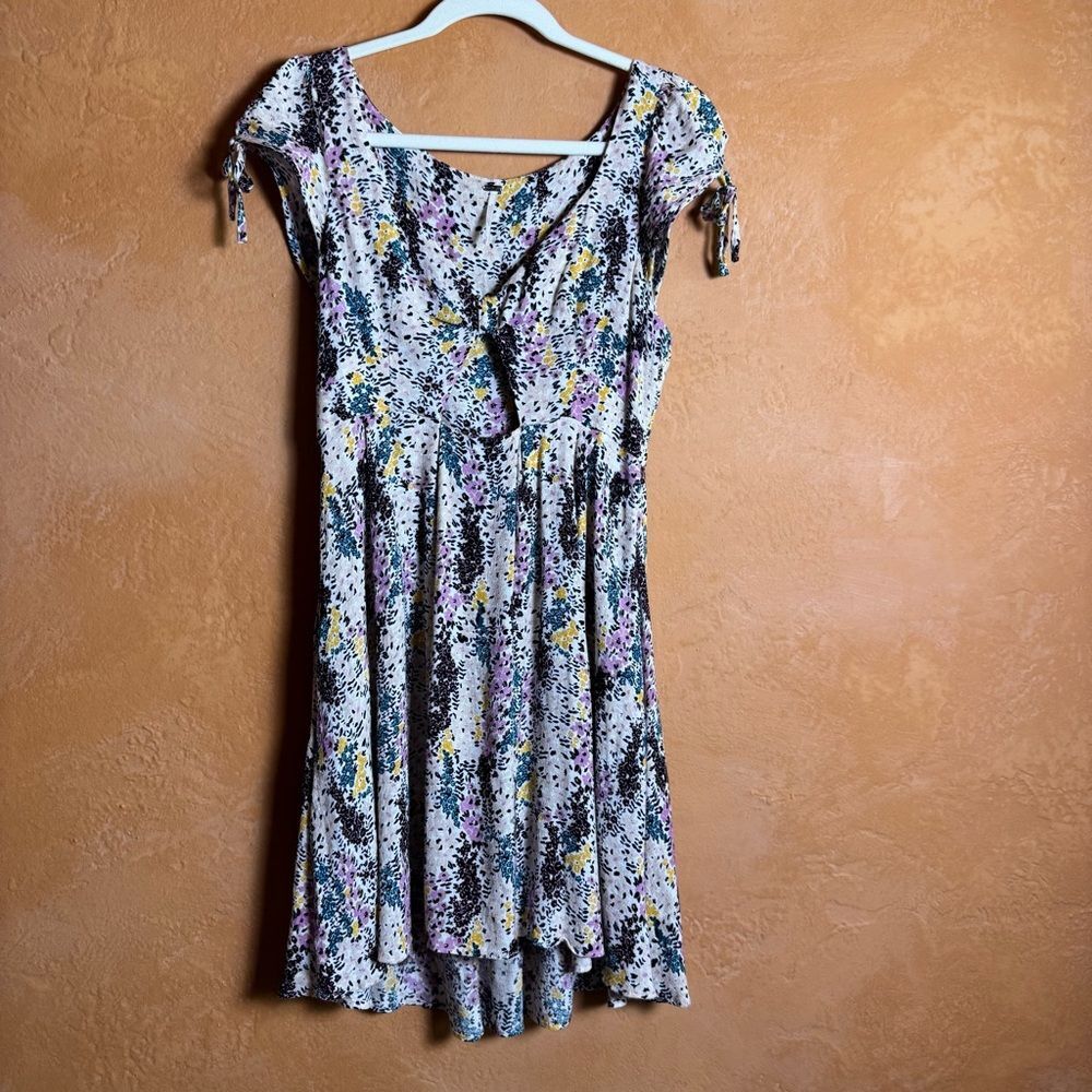 Free People Miss Right Floral Keyhole Cutout Tie Sleeve Mini Dress S